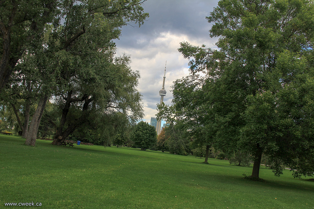 CN Tower - Toronto Island View